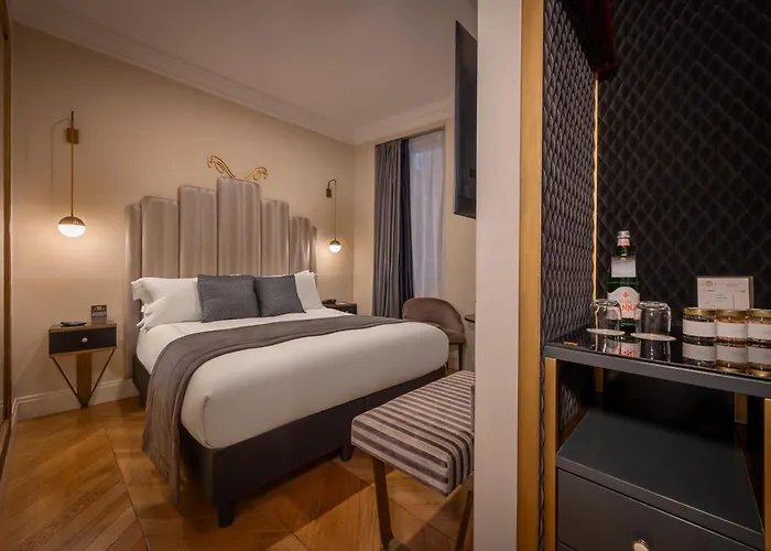Maison Torre Argentina 4* רומא